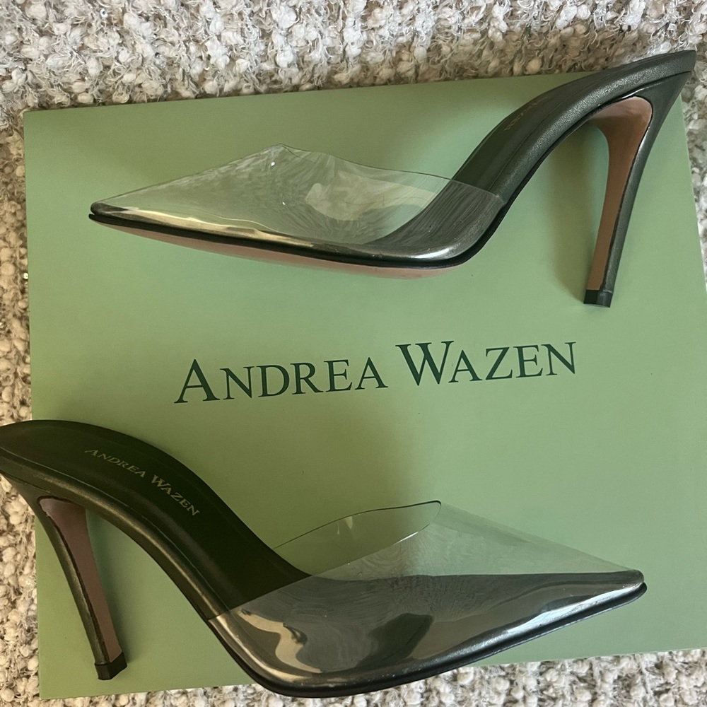 Shoes - Picture 4 of 5